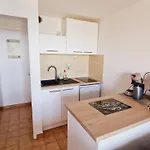 Duplex, Vue Panoramique Sur La Mediterranee, Piscine, Garage Apartmán