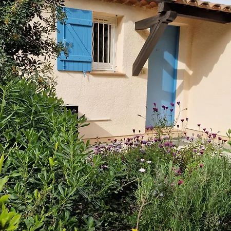 Duplex, Vue Panoramique Sur La Mediterranee, Piscine, Garage Apartman *