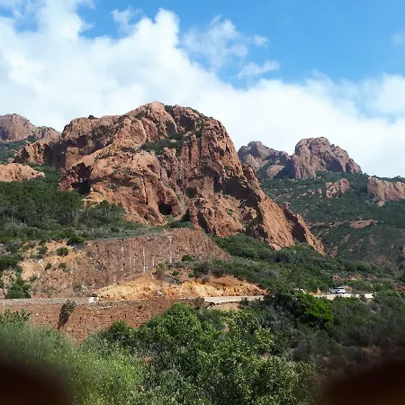 Duplex, Vue Panoramique Sur La Mediterranee, Piscine, Garage Сен-Рафаэль