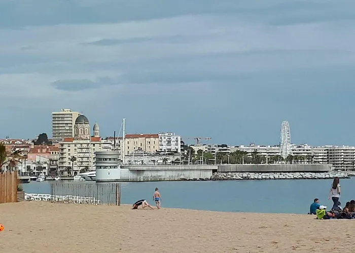 Duplex, Vue Panoramique Sur La Mediterranee, Piscine, Garage Saint-Raphaël